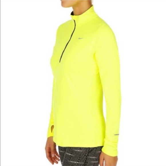 Nike Tops - Nike Dri Fit Pullover